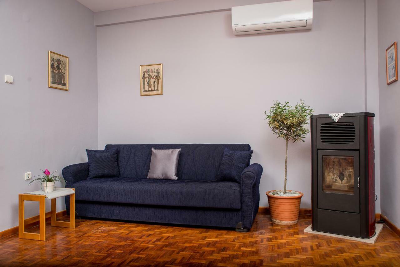 Thea Apartment Kavala Exteriör bild