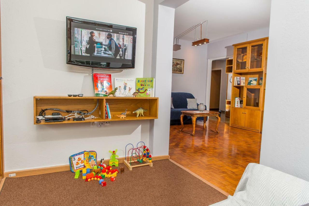Thea Apartment Kavala Exteriör bild
