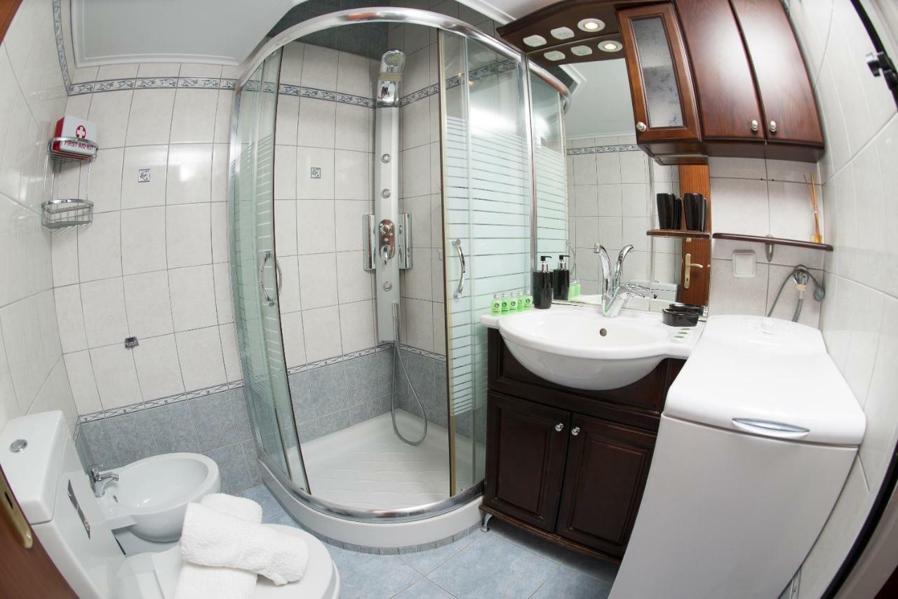 Thea Apartment Kavala Exteriör bild