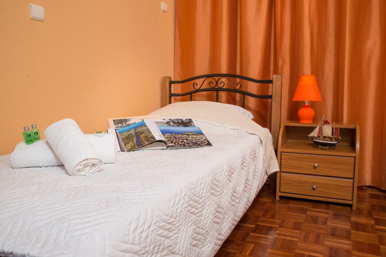 Thea Apartment Kavala Exteriör bild